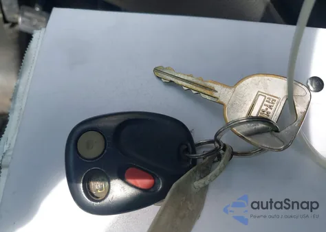 2004 Chevrolet Silverado 1500 Ls из США, поврежденный, VIN 2GCEC19V641226572